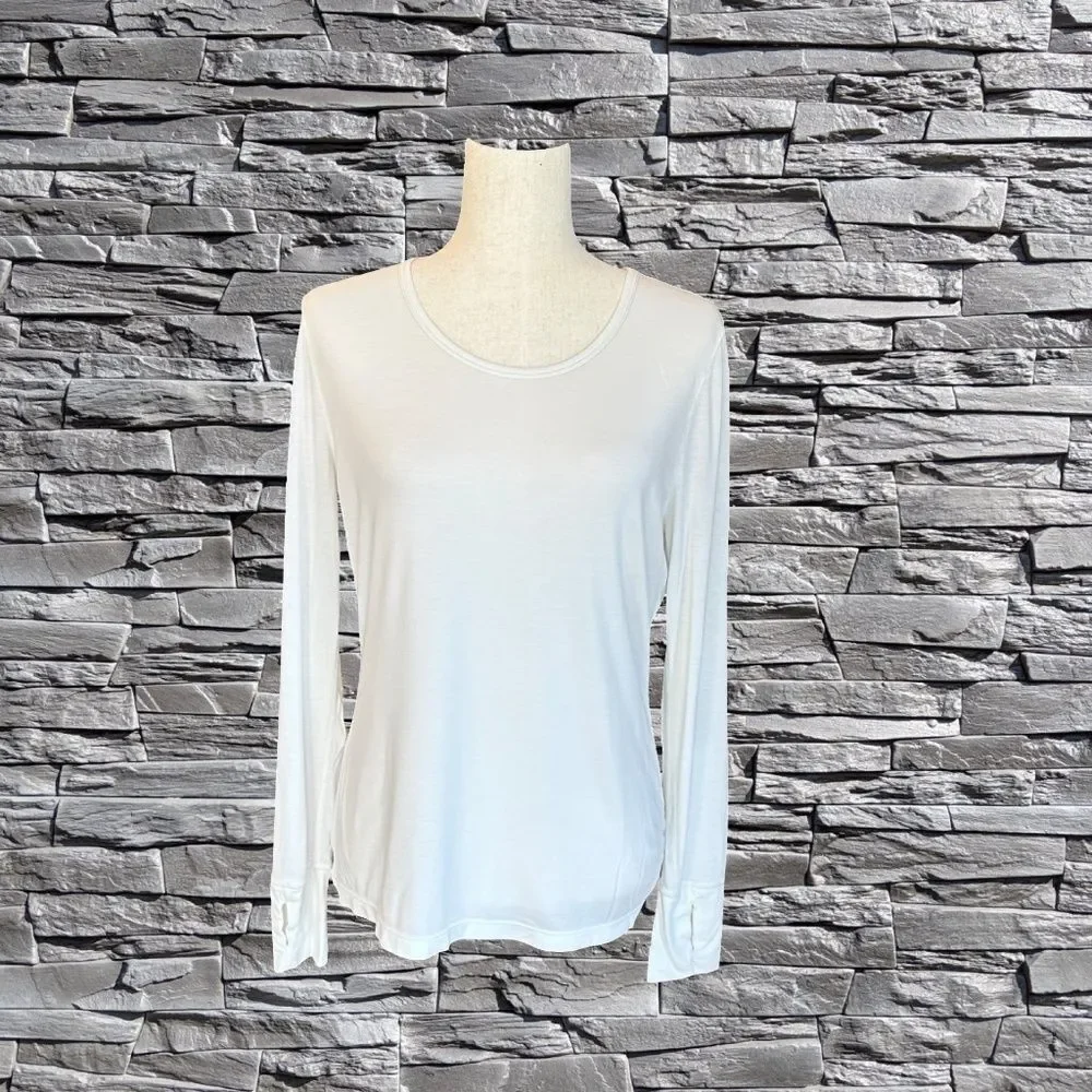Modern Movement Lightweight Long Sleeve Tee Ivory/Cream Size Large